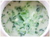 緑野菜のコンソメスープ