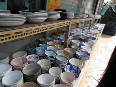 陶器が有名な街だけあって、品数が多い！